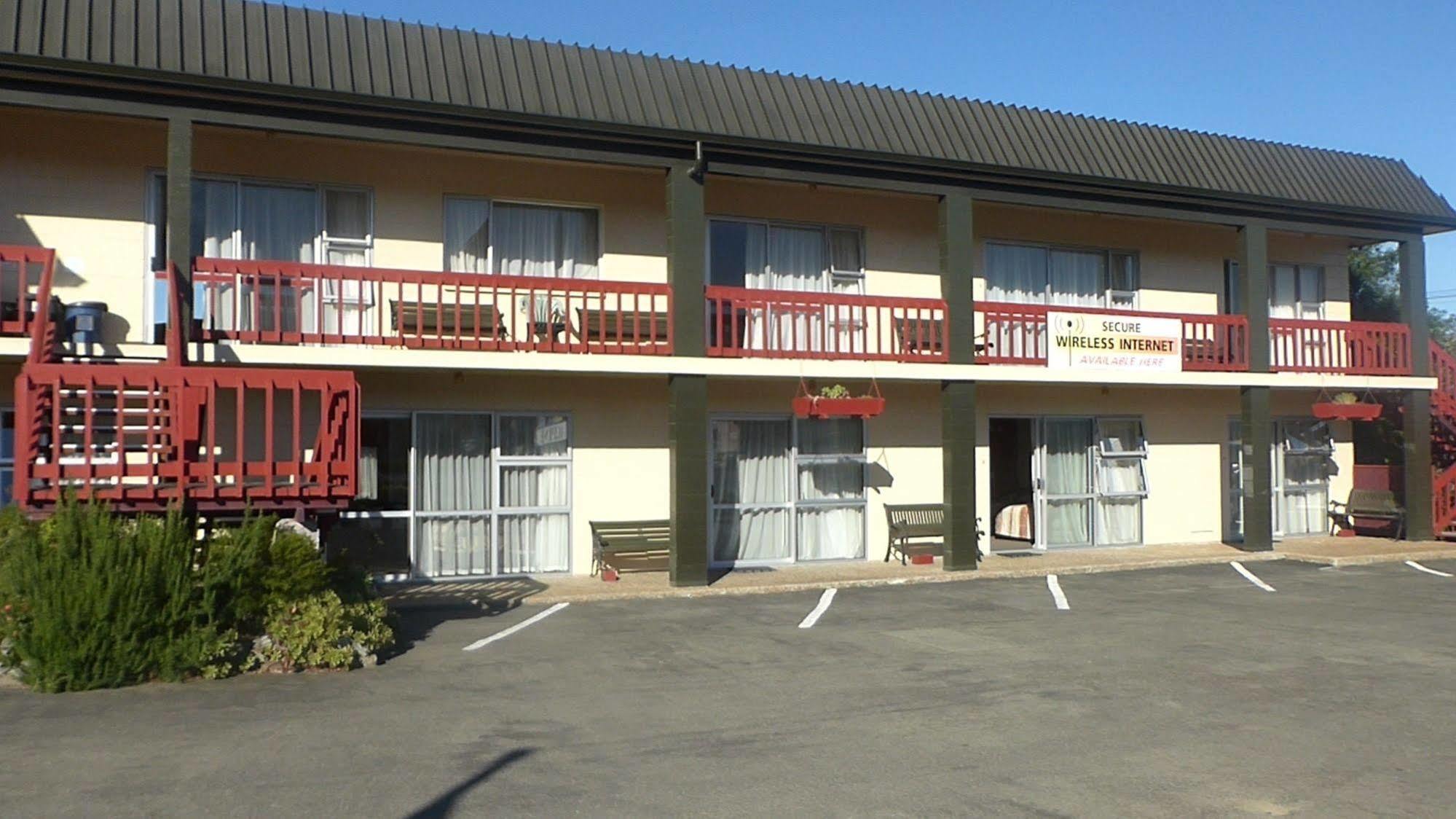 Alpine Motel 3*